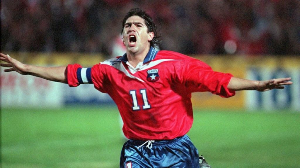 VIDEOS| A 8 años de la despedida del Matador: Un repaso por las mejores jugadas y goles del chileno en sus distintos equipos