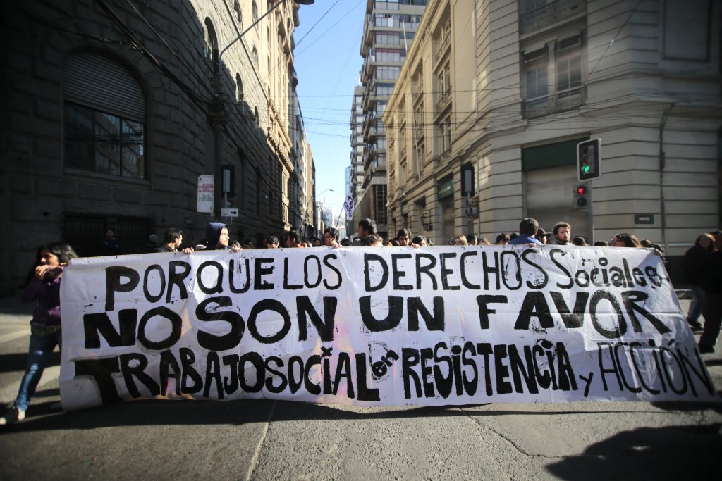 FOTOS| Así se vive el paro nacional convocado por la Confech en Valparaíso