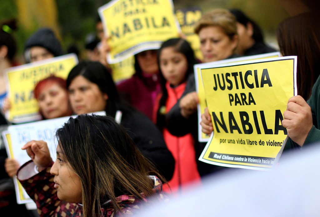REDES| Indignación total ante rebaja de condena al agresor de Nabila Rifo