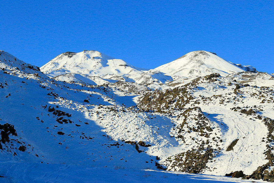 Ministerio de Bienes Nacionales hará el primer catastro de montañas chilenas para protegerlas y conservarlas
