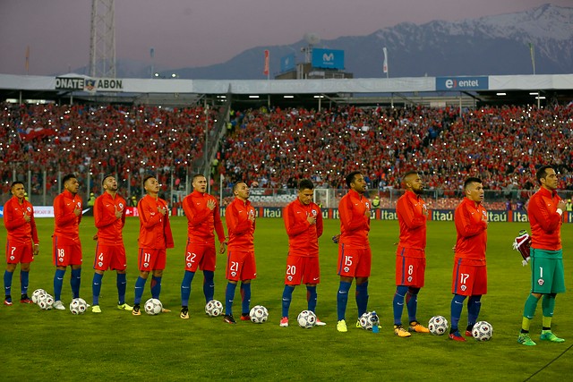 Pizzi confirmó la oncena de la ‘Roja’ con Valdivia como principal novedad