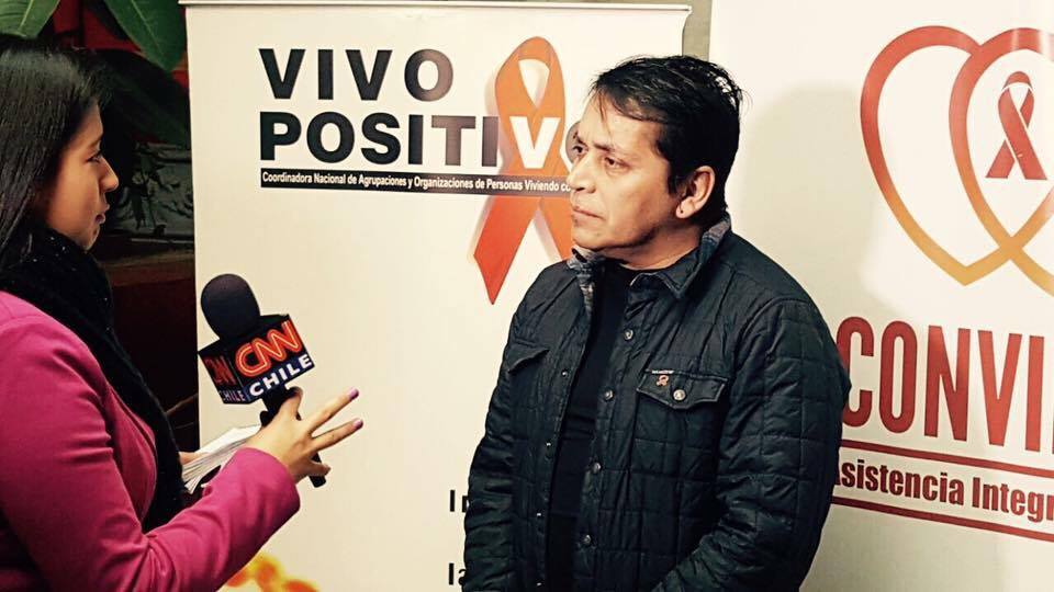 Manuel Jorquera de Vivo Positivo: «¿Y qué dice la Ministra de Educación de la crisis del VIH/SIDA en Chile?»
