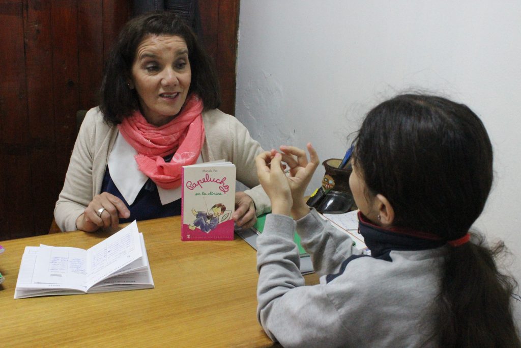 Niños y amor por los libros: El proyecto de fomento a la lectura del Colegio Asunción de Rengo