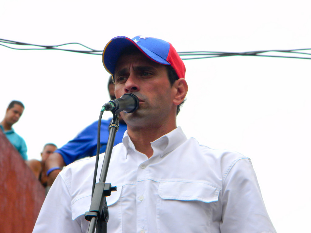 Quiebre en la oposición venezolana: Henrique Capriles renuncia a la Mesa de la Unidad Democrática