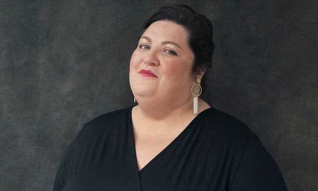 Autora de libro sobre la “gordofobia” en Francia: “Me culpaba por ser gorda”