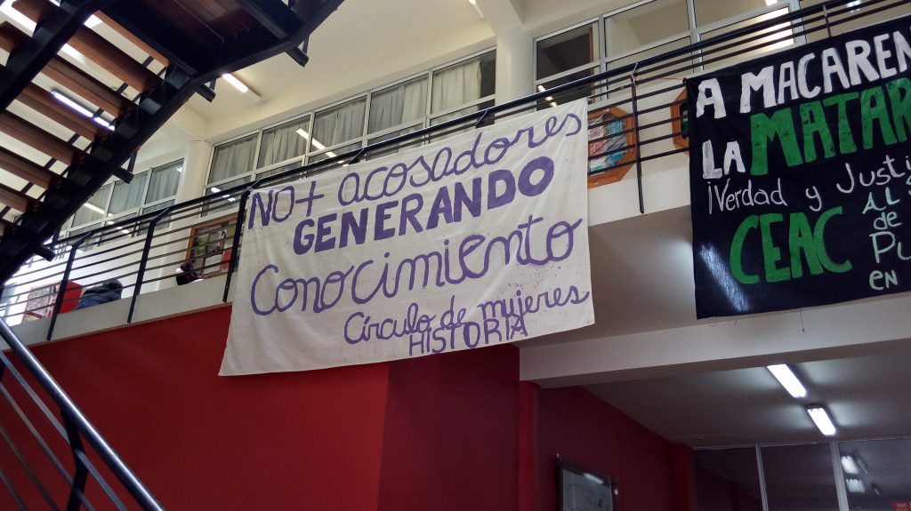 «Queremos justicia»: Científicas chilenas se manifiestan tras nuevo sumario por acoso sexual en la UACH