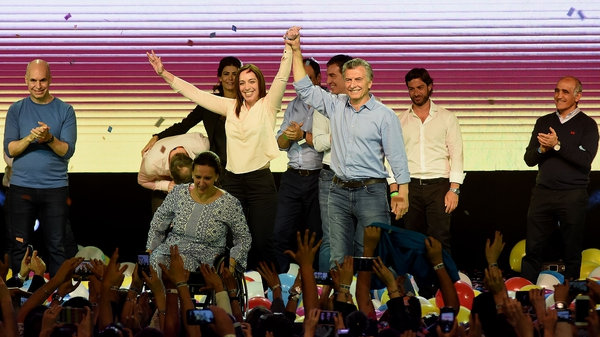 Argentina: Coalición de Macri se impone en las elecciones legislativas