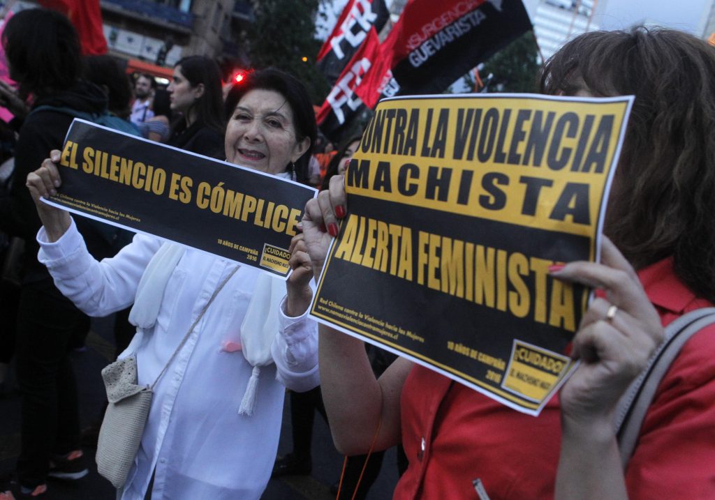 Convocan a distintas marchas en Chile para conmemorar el Día Internacional contra la violencia hacia las mujeres y niñas