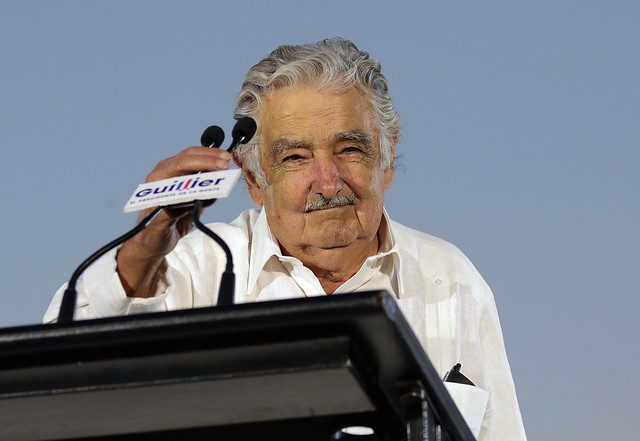 Pepe Mujica se ofrece como mediador en conflicto de Venezuela
