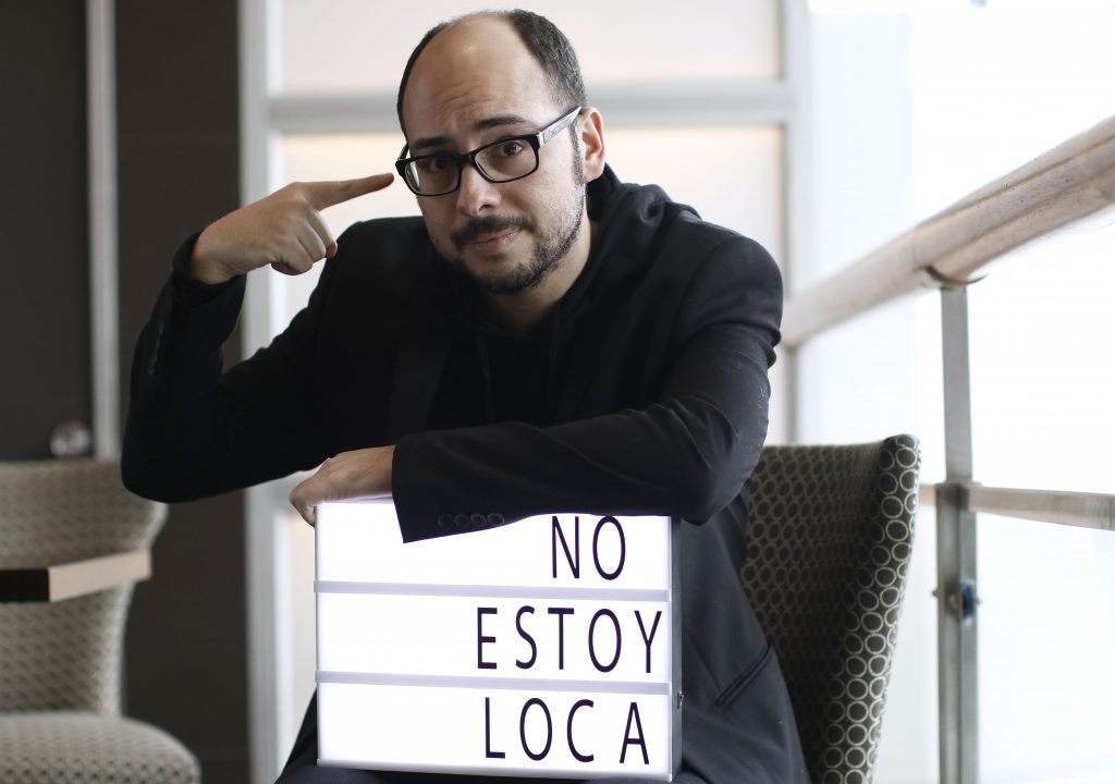 Nicolás López califica de «imbéciles» a quienes critican sus películas