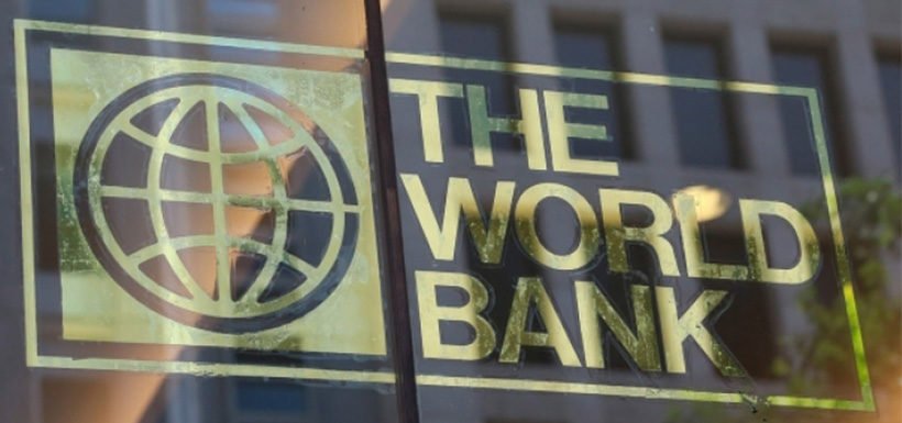 Banco Mundial acepta que alteró datos para favorecer a gobierno de Piñera