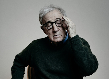 Investigación devela la eterna misoginia de Woody Allen y asegura que «está obsesionado con las adolescentes»