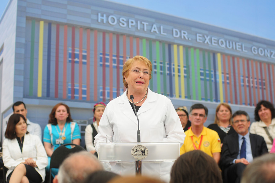 Bachelet destaca inversión de su gobierno en hospitales: «Es la más grande en la historia de Chile»