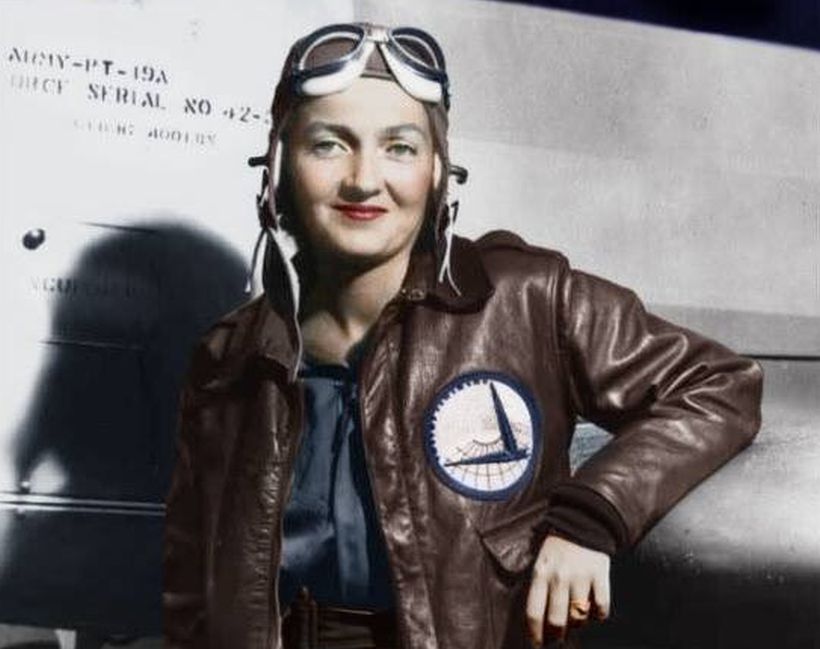 Pionera de la aviación: Muere Margot Duhalde, la piloto chilena que combatió a los nazis