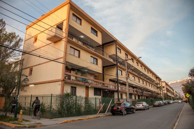 Triunfo de la comunidad: Tras 50 años sin vivienda social en Ñuñoa, se levantará iniciativa habitacional en Villa Olímpica