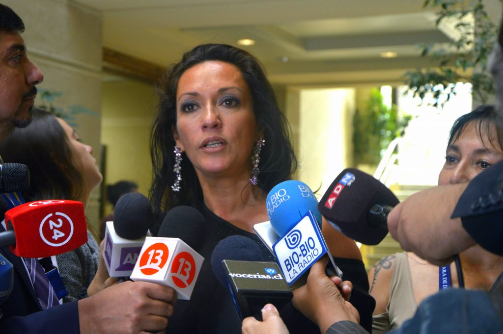 Acusan a diputada Marisela Santibáñez de acoso laboral a su ex secretaria: «Nada justifica el trato denigrante hacia nuestra colega»