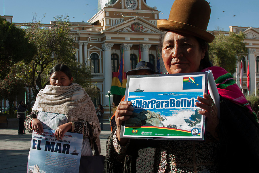 Pescadora artesanal ariqueña que cuestionó rechazo a demanda marítima de Bolivia: «Ninguno de ustedes se manifestó cuando se votó la Ley Longueira»