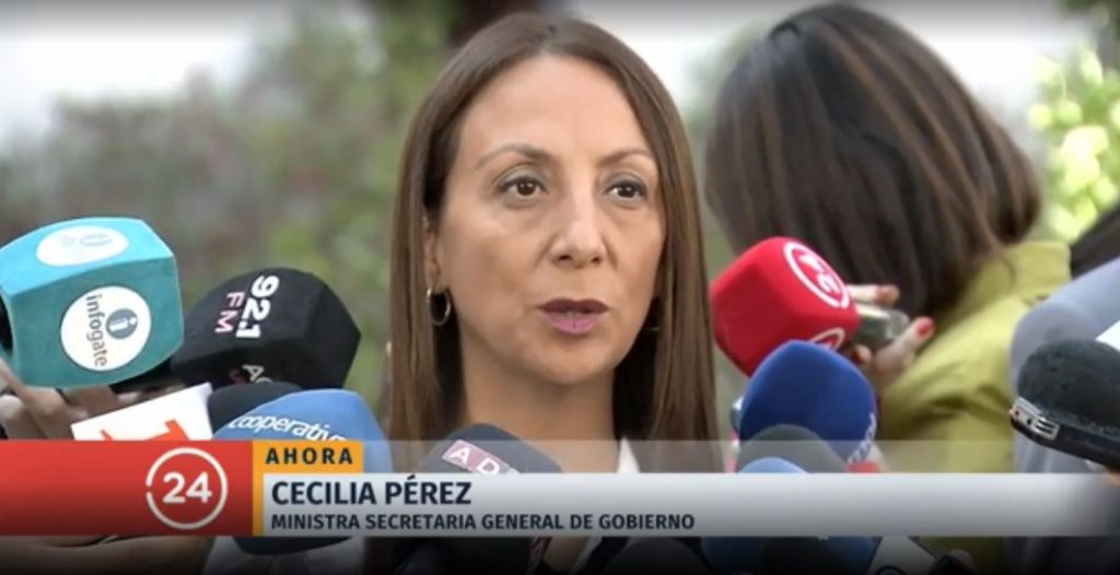 Vocera de gobierno no responde pregunta sobre Ignacio Urrutia y dichos de «terroristas con aguinaldo» por víctimas de la dictadura