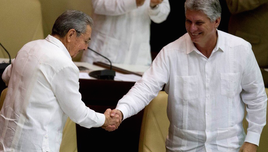Cuba finaliza 60 años bajo el mando de los Castro: Nomina a Díaz-Canel para la Presidencia