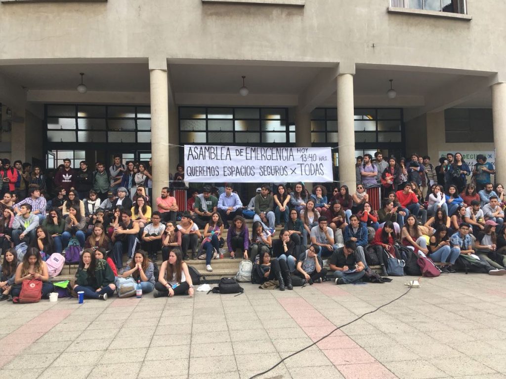 Se suman a Derecho U. Chile: Estas son las facultades del país que están movilizadas contra el abuso sexual universitario
