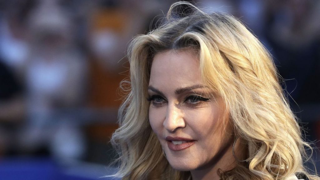 Modelo acusa a Madonna de acoso sexual durante dos años: «Se obsesionó conmigo»