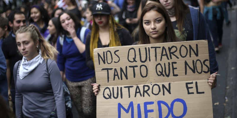 REDES| «¿Qué cosas te parecen injustas sólo por ser mujer en Chile?”: La pregunta que prepara la huelga del 8 de marzo