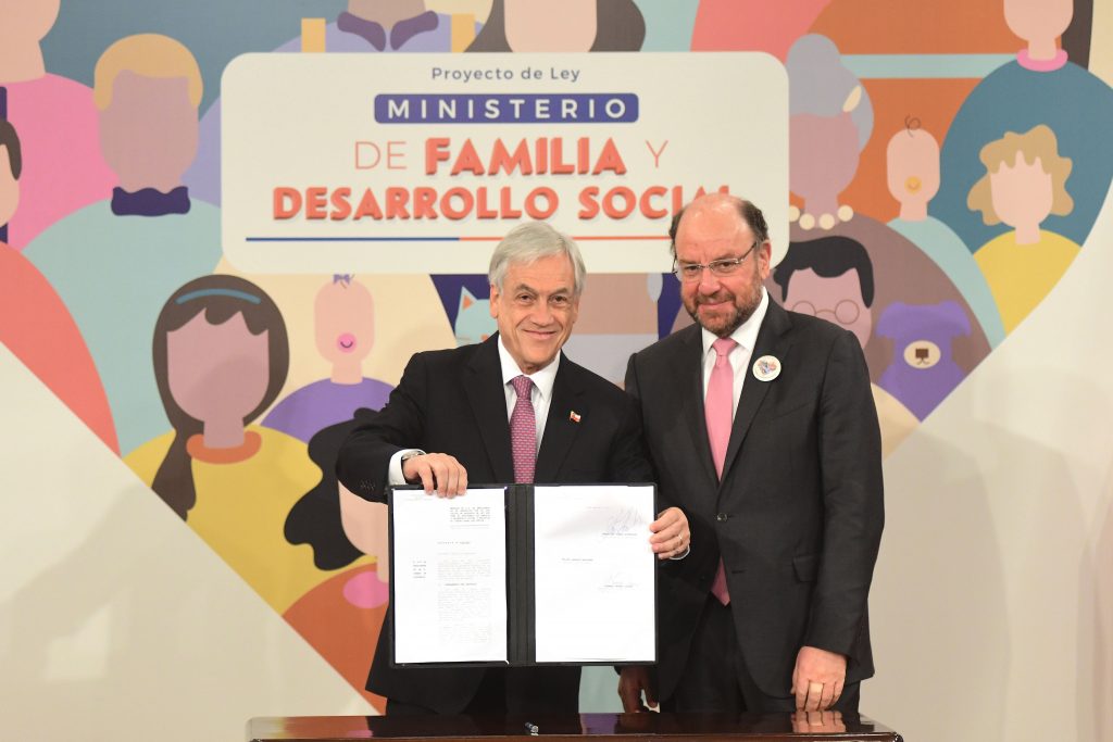 Piñera pone en marcha el nuevo Ministerio de la Familia y Desarrollo Social: «Es mucho más que un cambio de nombre»