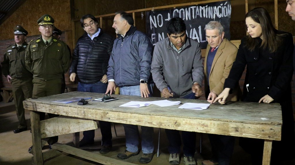 Vecinos de Cuncumén logran acuerdo tras 7 días de protesta contra Minera Los Pelambres