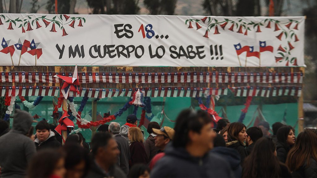 Gobierno rechaza sandwich XXL para extender Fiestas Patrias: «Tenemos que trabajar y juntar platita»