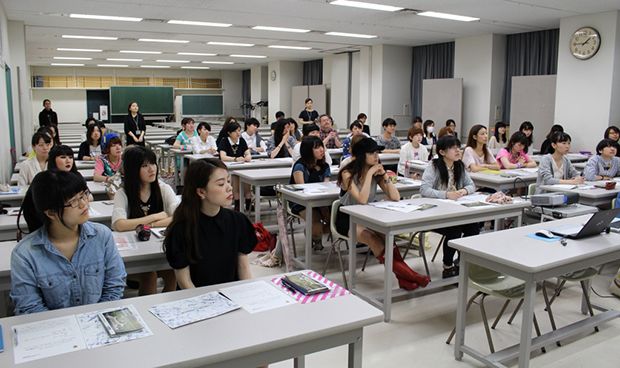 Universidad de Tokio habría manipulado las notas de admisión para limitar el acceso de mujeres