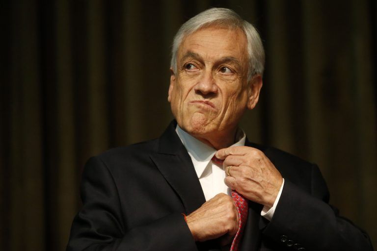 REDES| «¿Volvió Rojitas a escribirle los discursos?»: Piñera culpa a los «antipatriotas» del fracaso legislativo del sueldo mínimo
