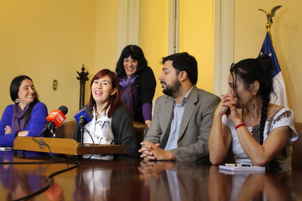 Actores sociales critican que Chile abandone su propio Acuerdo