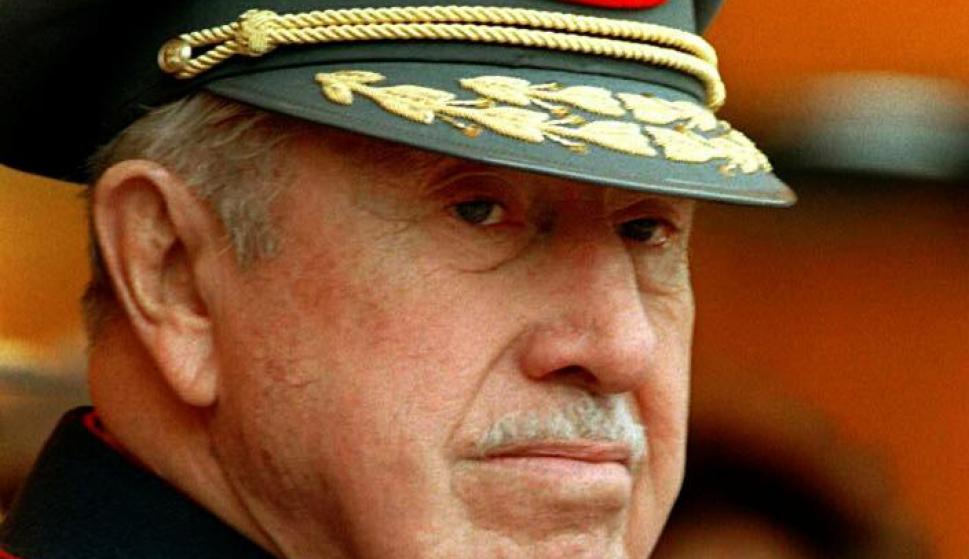 ¿En la defensa del dictador?: Así informó la prensa chilena de la detención de Pinochet en Londres