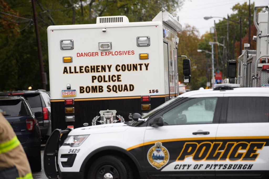 Policía detiene al autor del tiroteo en Pittsburgh que dejó al menos ocho muertos