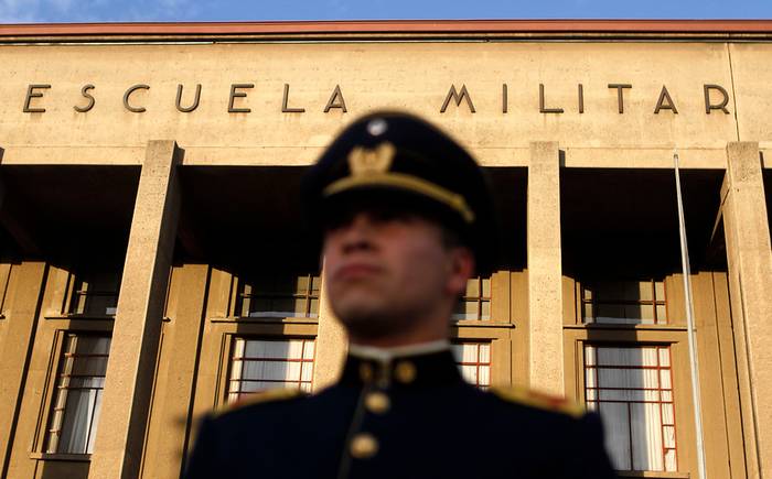 Bolsonaro envalentona al ejército chileno