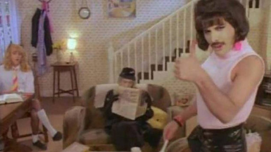 El día que MTV censuró «I want to break free» de Queen por creer que era una oda al travestismo