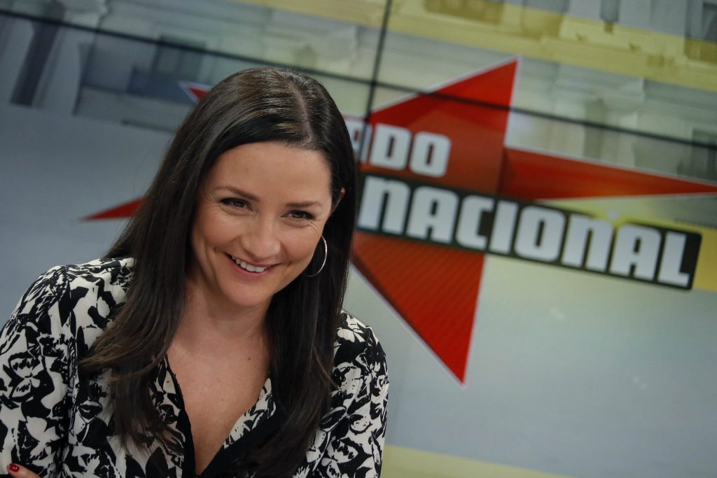 Estado Nacional se queda sin conductora: Andrea Arístegui abandona TVN para sumarse a Mega
