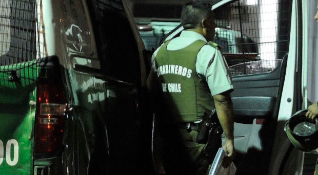 Confeso autor de crimen se entregó a la policía luego de asesinar a una mujer con una pistola en plena calle de Renca