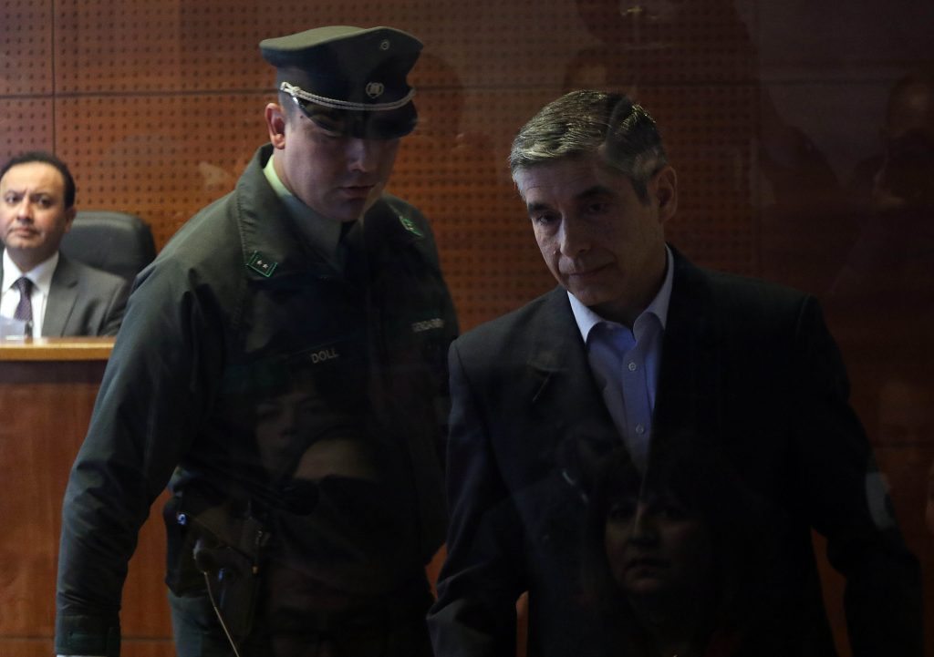 Corte de Apelaciones revoca prisión preventiva a general (r) Gonzalo Blu