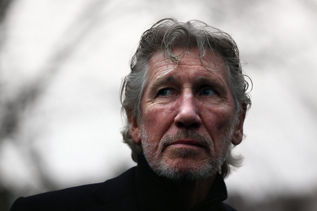 Roger Waters pide dejar en paz a Venezuela: «Detengan esta última locura del gobierno estadounidense»