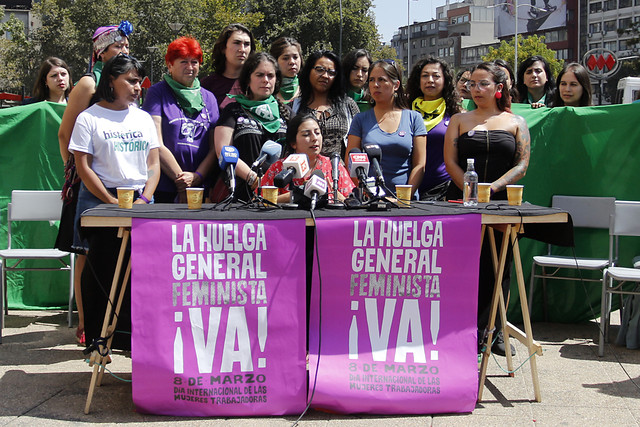 «La movilización más grande de la historia»: Coordinadora 8M realiza balance de huelga feminista y cifra en 800 mil mujeres movilizadas