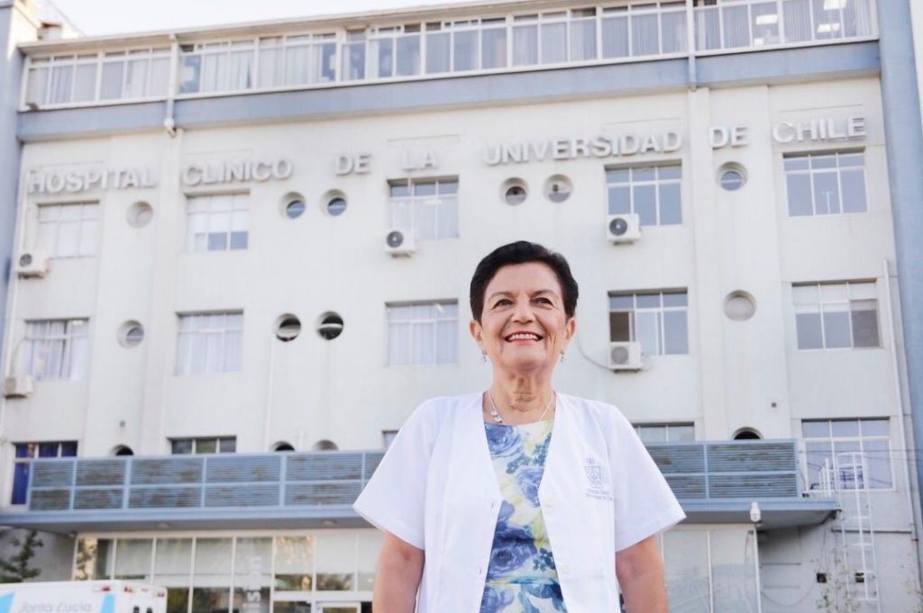 «Reducir las brechas de género considera abrir caminos nuevos para las mujeres»: Graciela Rojas asume como directora del Hospital Clínico de la U. de Chile