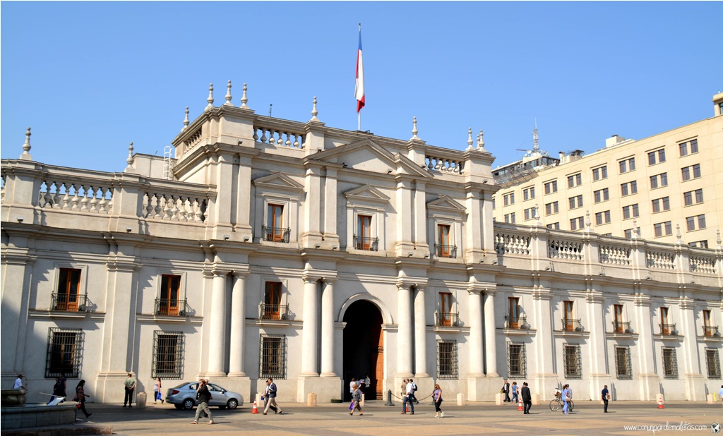Piñera resiente las críticas por cambio de gabinete y cita a Chile Vamos a La Moneda