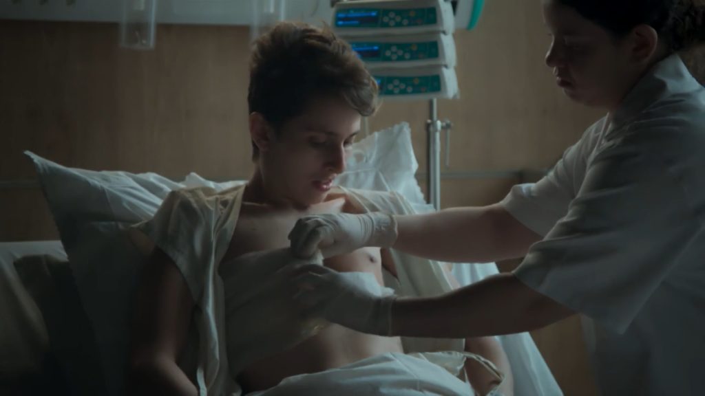 Personaje trans de teleserie «Querer sin límites» visibiliza la mastectomía en televisión abierta