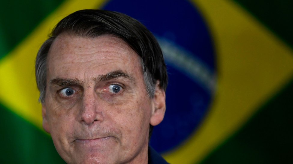 Jair Bolsonaro busca mejorar las escuelas públicas de Brasil con la presencia de policías
