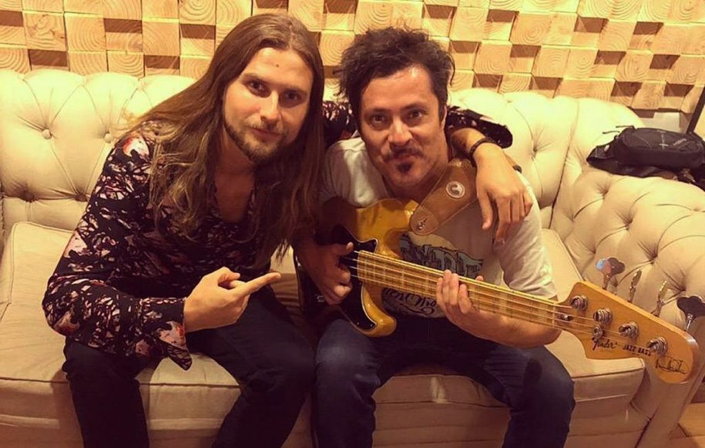 AUDIO| «Contra la corriente»: Jean Philippe Cretton estrena nuevo single junto a Felipe Ilabaca de Chancho en Piedra