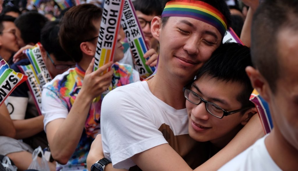 Taiwán es el primer país de Asia en legalizar el matrimonio igualitario y su presidenta celebra: «El amor ganó»