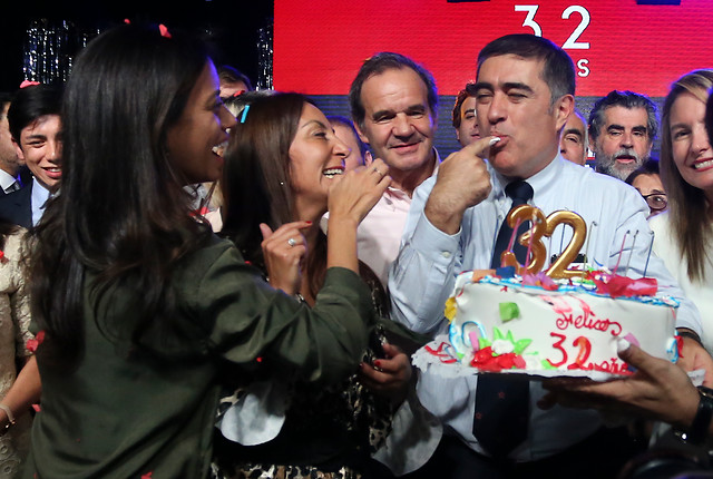 RN se autodenomina «el partido de la clase media» en medio de celebración de sus 32 años