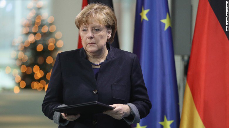 Angela Merkel descarta tener problemas de salud a pesar de sus temblores en actividades oficiales