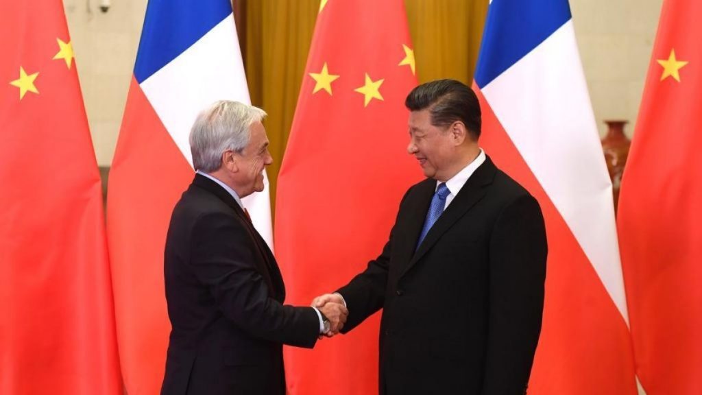 Chile frente a la guerra comercial entre China y EEUU Parte I : ¿De qué color es el gato de Piñera?